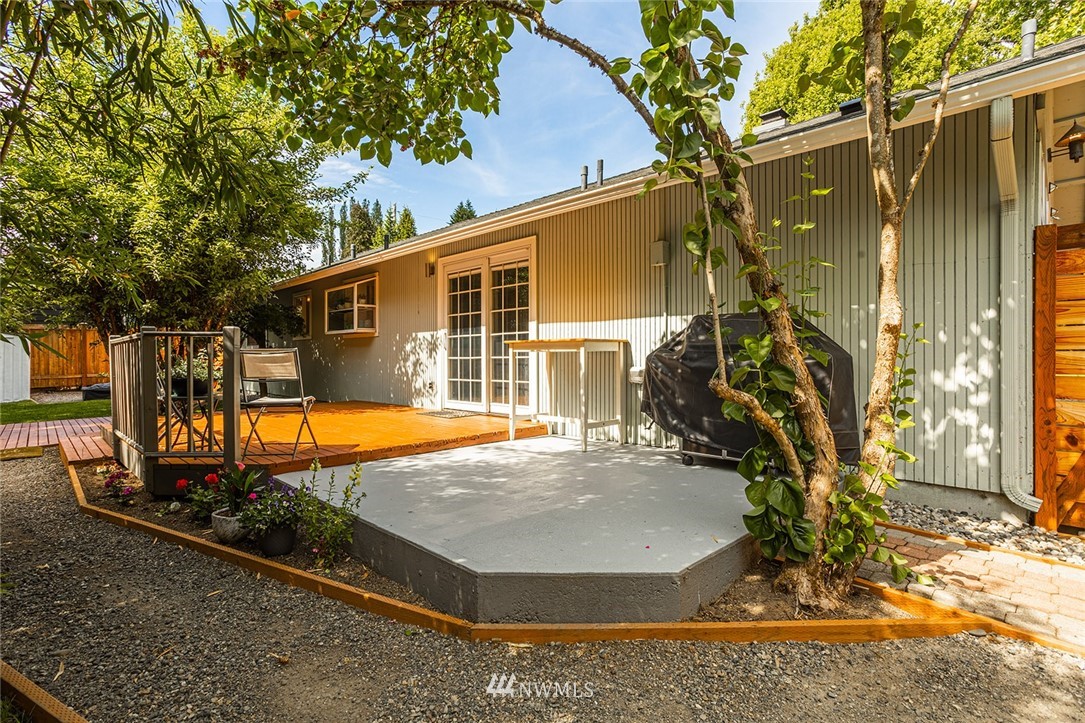 19009 101st Place Northeast Bothell, WA 98011 - Photo 29 of 40 Gallery Image 29