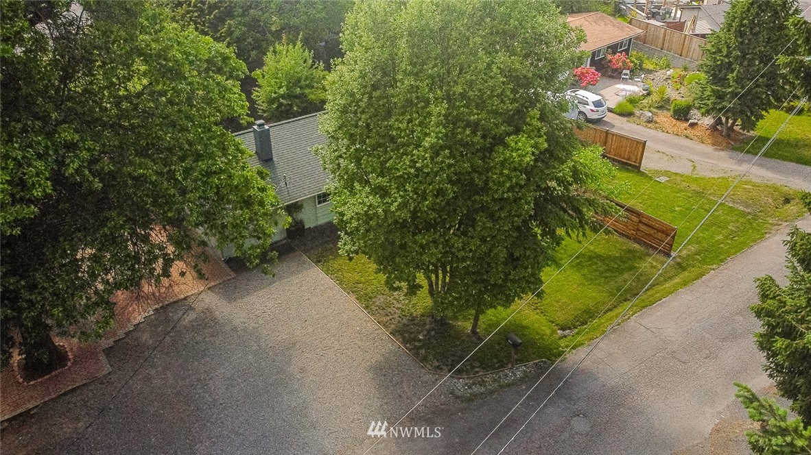 19009 101st Place Northeast Bothell, WA 98011 - Photo 39 of 40 Gallery Image 39