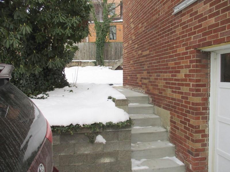 825 Kerr Street Ambridge, PA 15003 - Photo 5 of 23 Gallery Image 5