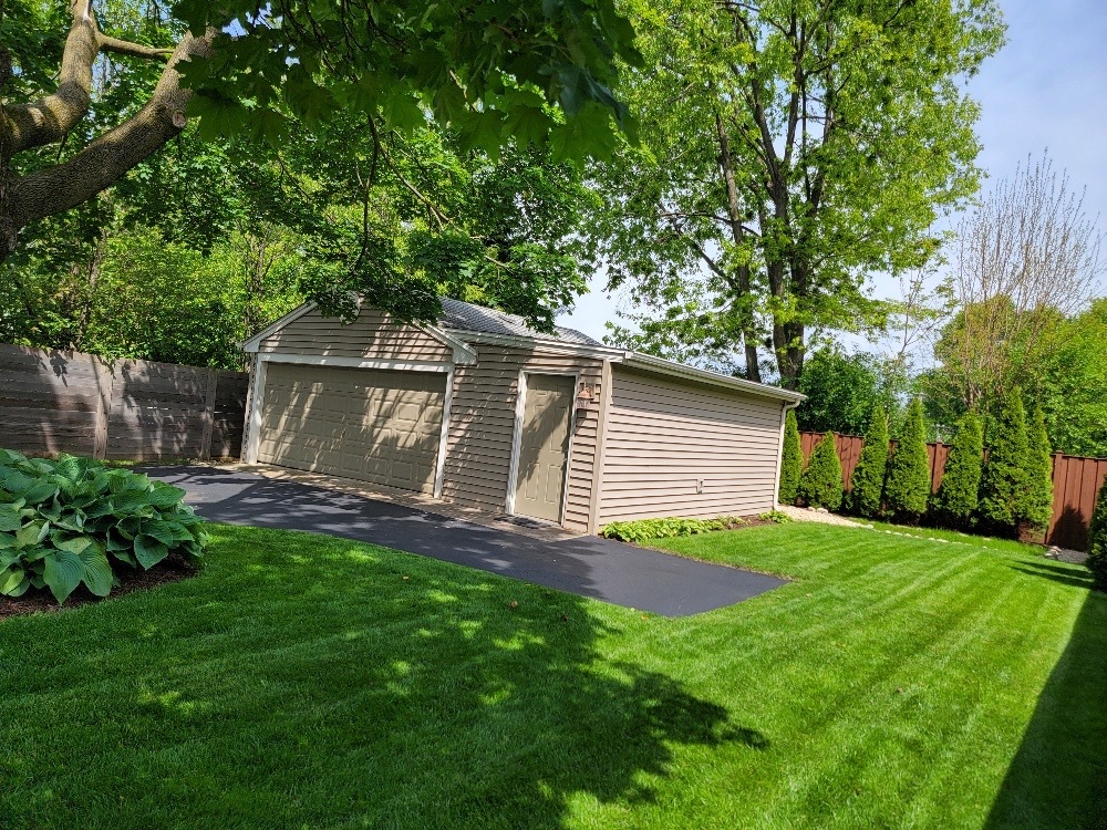 229 Fuller Road Hinsdale, IL 60521 - Photo 17 of 20