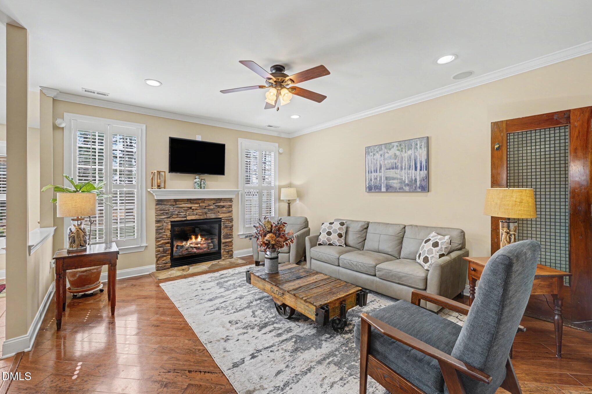 11103 Maplecroft Court Raleigh, NC 27617 - Photo 9 of 39 009_file_9875