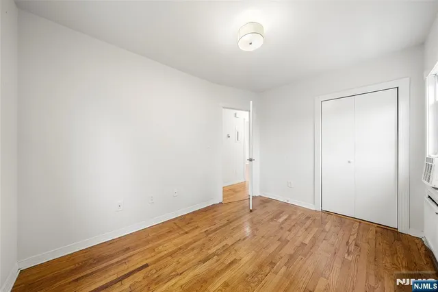 $429,000 | 620 C Grand, Leonia, NJ 07605