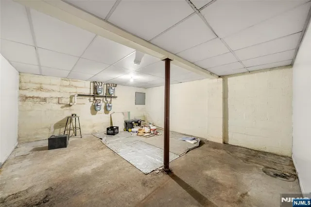 $429,000 | 620 C Grand, Leonia, NJ 07605