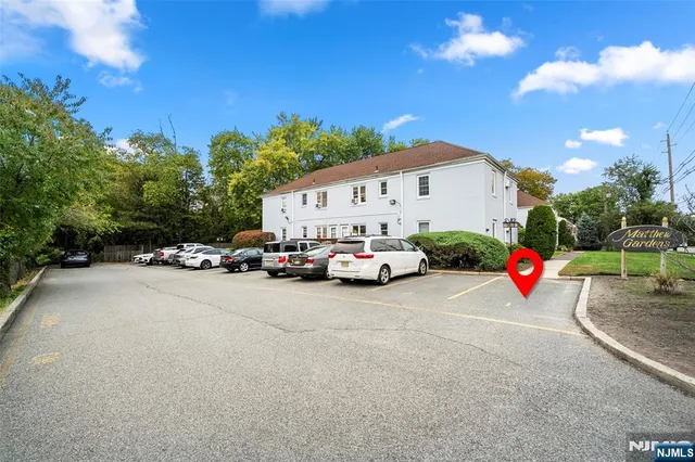 $429,000 | 620 C Grand, Leonia, NJ 07605