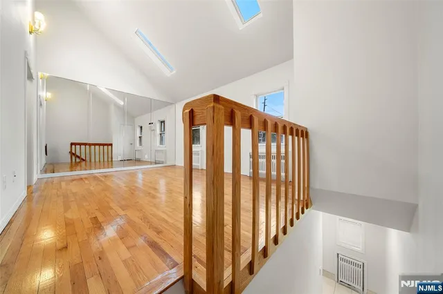 $429,000 | 620 C Grand, Leonia, NJ 07605