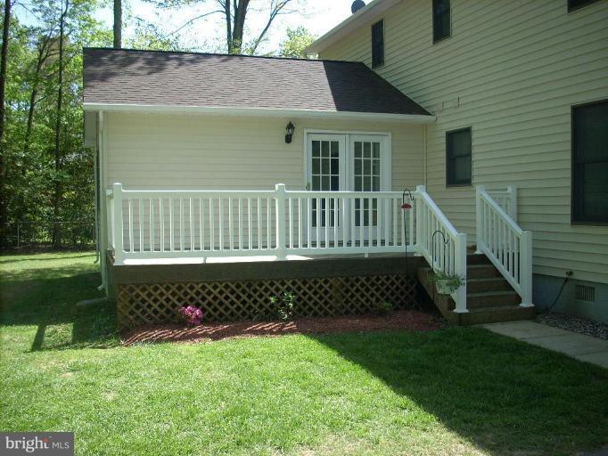 23642 Myrtle Point Road California, MD 20619 - Photo 21 of 21 Deck