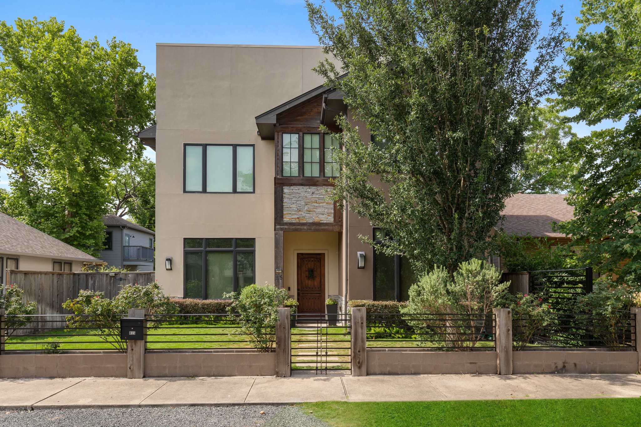
Discover refined living in this beautifully crafted custom home located in the heart of Sunset Heights. Thoughtfully designed with reclaimed hardwood floors, natural wood accents, and upscale finishes throughout, this rare 5-bedroom, 5.5-bath residence perfectly blends timeless charm with modern convenience.  Bonus: Zoned to the highly sought-after Field Elementary – an exemplary neighborhood school.