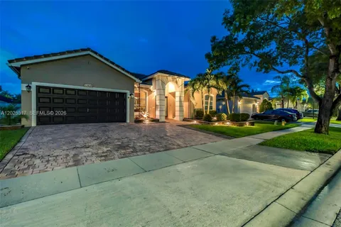 $875,000 | 13404 Northwest 13th Street, Pembroke Pines, FL 33028