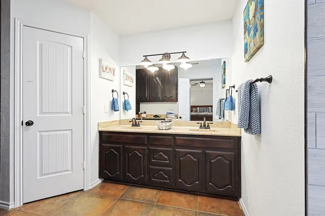 $849,900 | 7185 Mesquite Ridge, Sanger, TX 76266