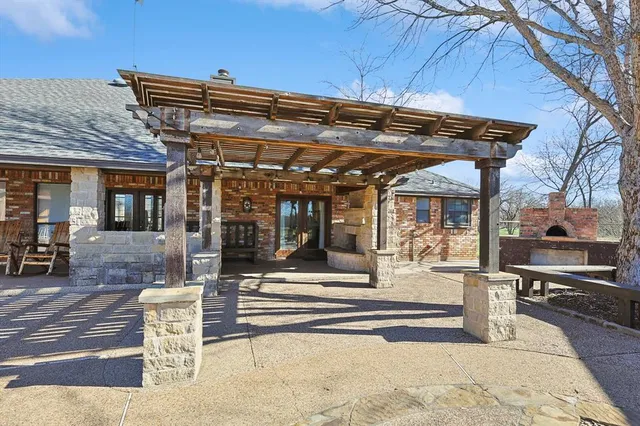 $849,900 | 7185 Mesquite Ridge, Sanger, TX 76266