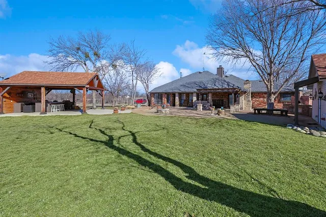 $849,900 | 7185 Mesquite Ridge, Sanger, TX 76266