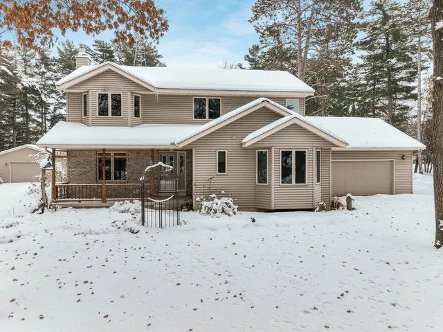 $444,900 | 1952 16 1/2 Avenue, Cameron, WI 54822