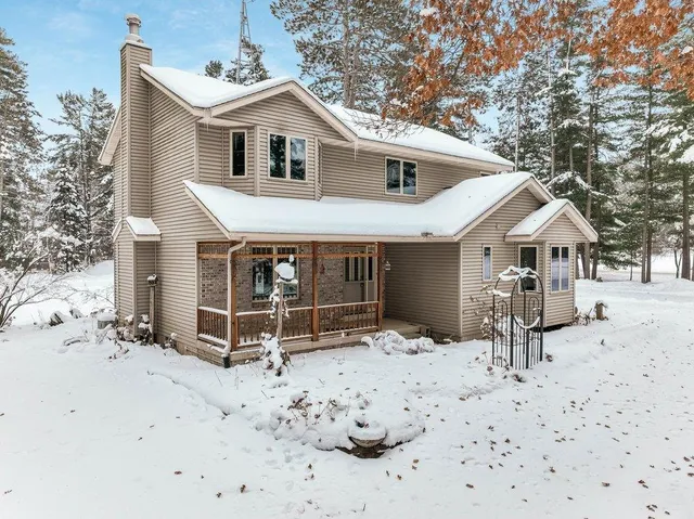 $444,900 | 1952 16 1/2 Avenue, Cameron, WI 54822