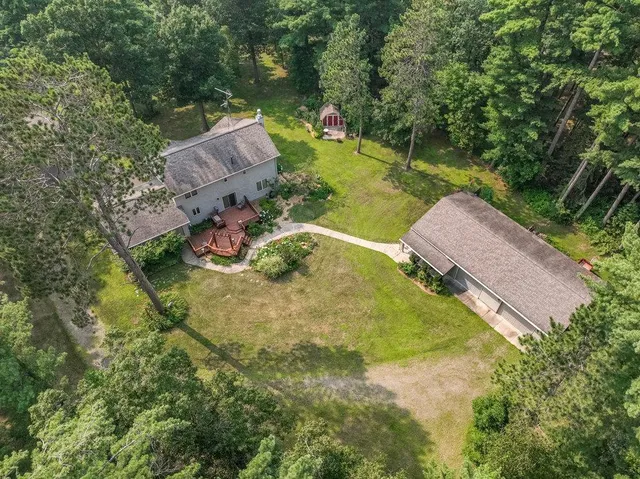 $447,500 | 1952 16 1/2 Avenue, Cameron, WI 54822