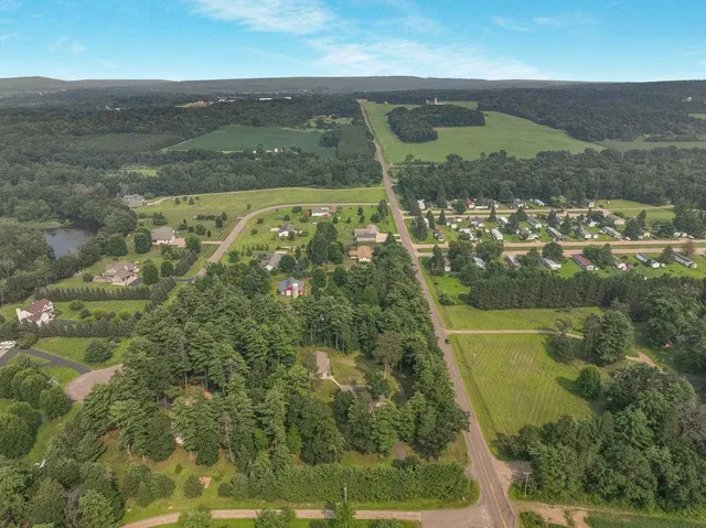 $447,500 | 1952 16 1/2 Avenue, Cameron, WI 54822