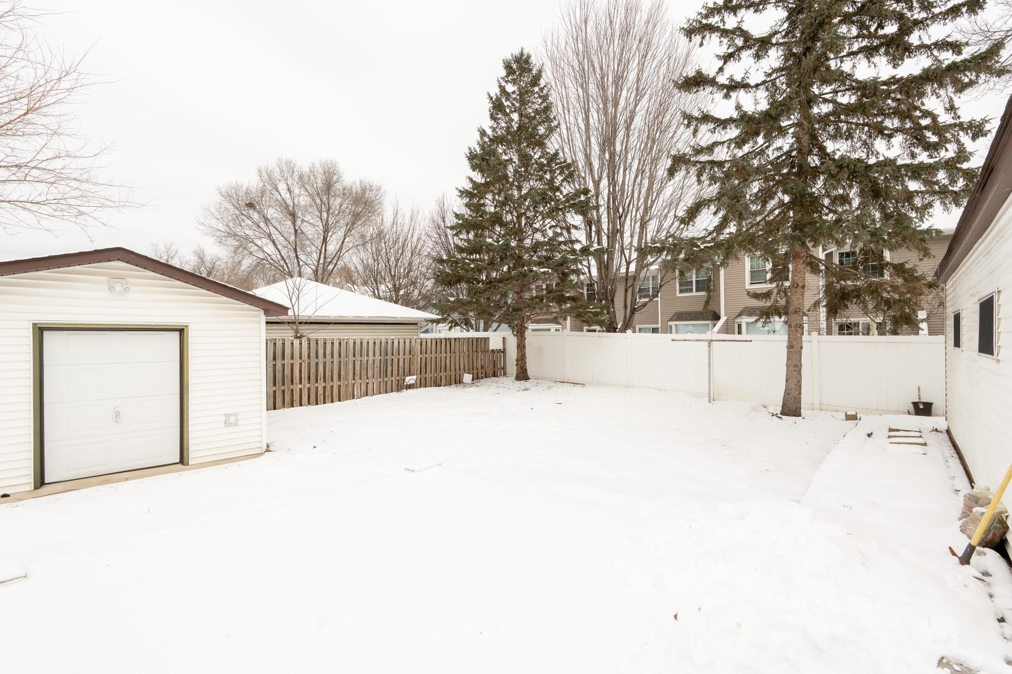 4121 Northeast 2nd Street Columbia Heights, MN 55421 - Photo 51 of 56