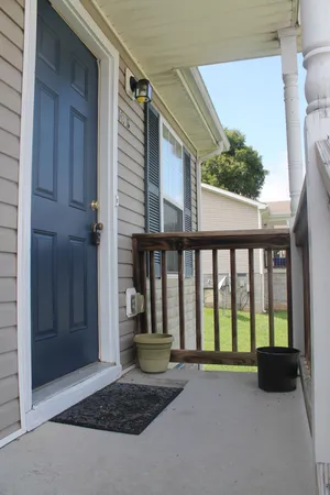 $850 | 940 Kingsbury Drive, Unit B, Clarksville, TN 37040