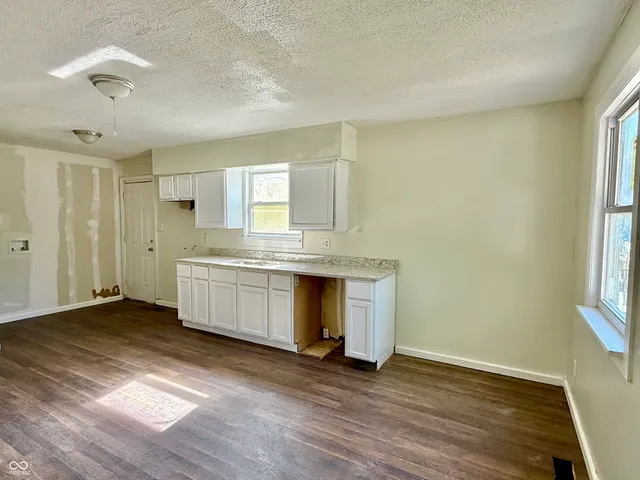 $82,900 | 1143 North Elder Avenue, Indianapolis, IN 46222