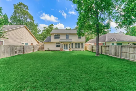 $460,000 | 23 Wintergrass Place, The Woodlands, TX 77382
