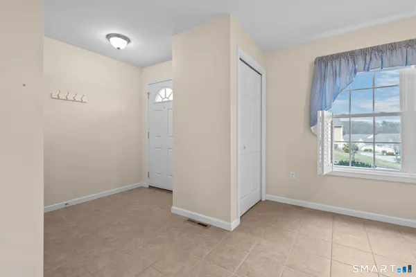 $415,000 | 22 Commonway Drive, Unit 22, Brooklyn, CT 06234