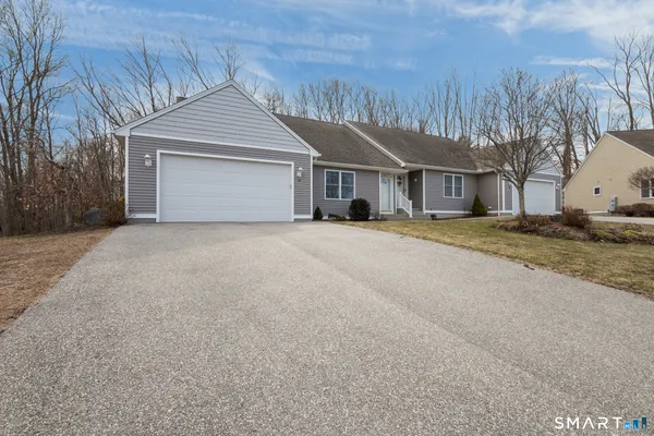 $415,000 | 22 Commonway Drive, Unit 22, Brooklyn, CT 06234