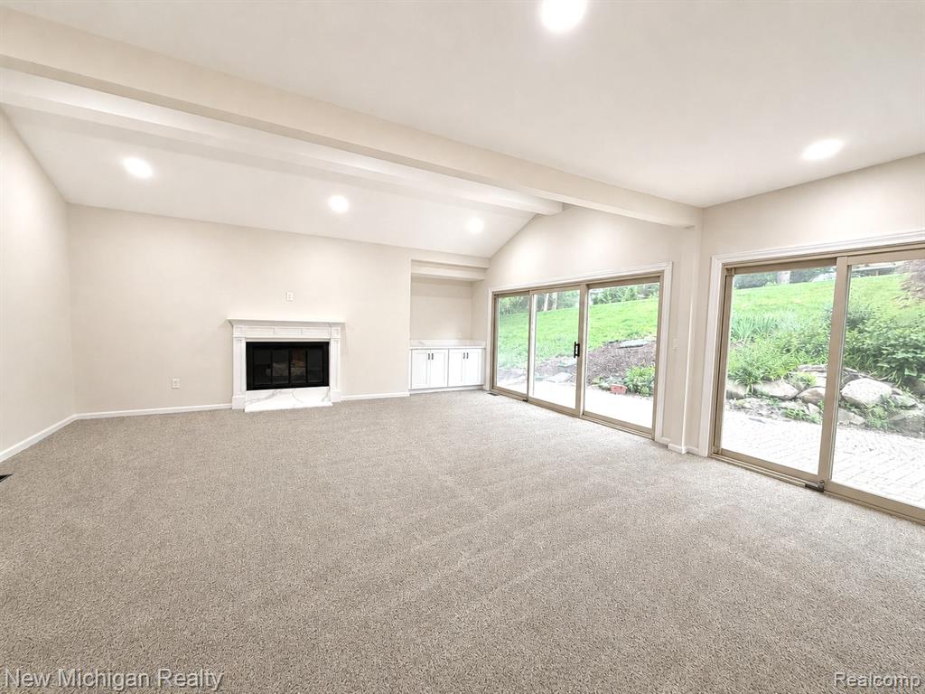 650 Deerfield Court Rochester Hills, MI 48309 - Photo 15 of 35