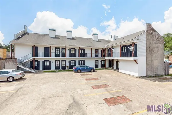 $1,200 | 226 Ship Drive, Unit 5, Baton Rouge, LA 70806