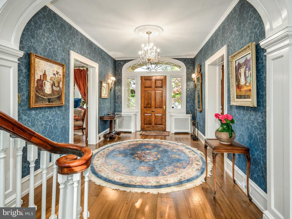 121 Bleddyn Road Ardmore, PA 19003 - Photo 3 of 40 Notable Architectural Detail throughout this home!