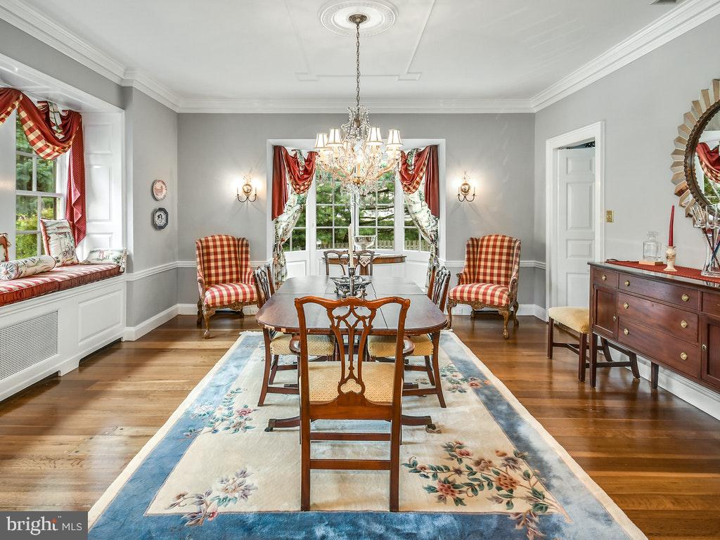 121 Bleddyn Road Ardmore, PA 19003 - Photo 10 of 40 Dining Room with Curved doors to a stone Terrace