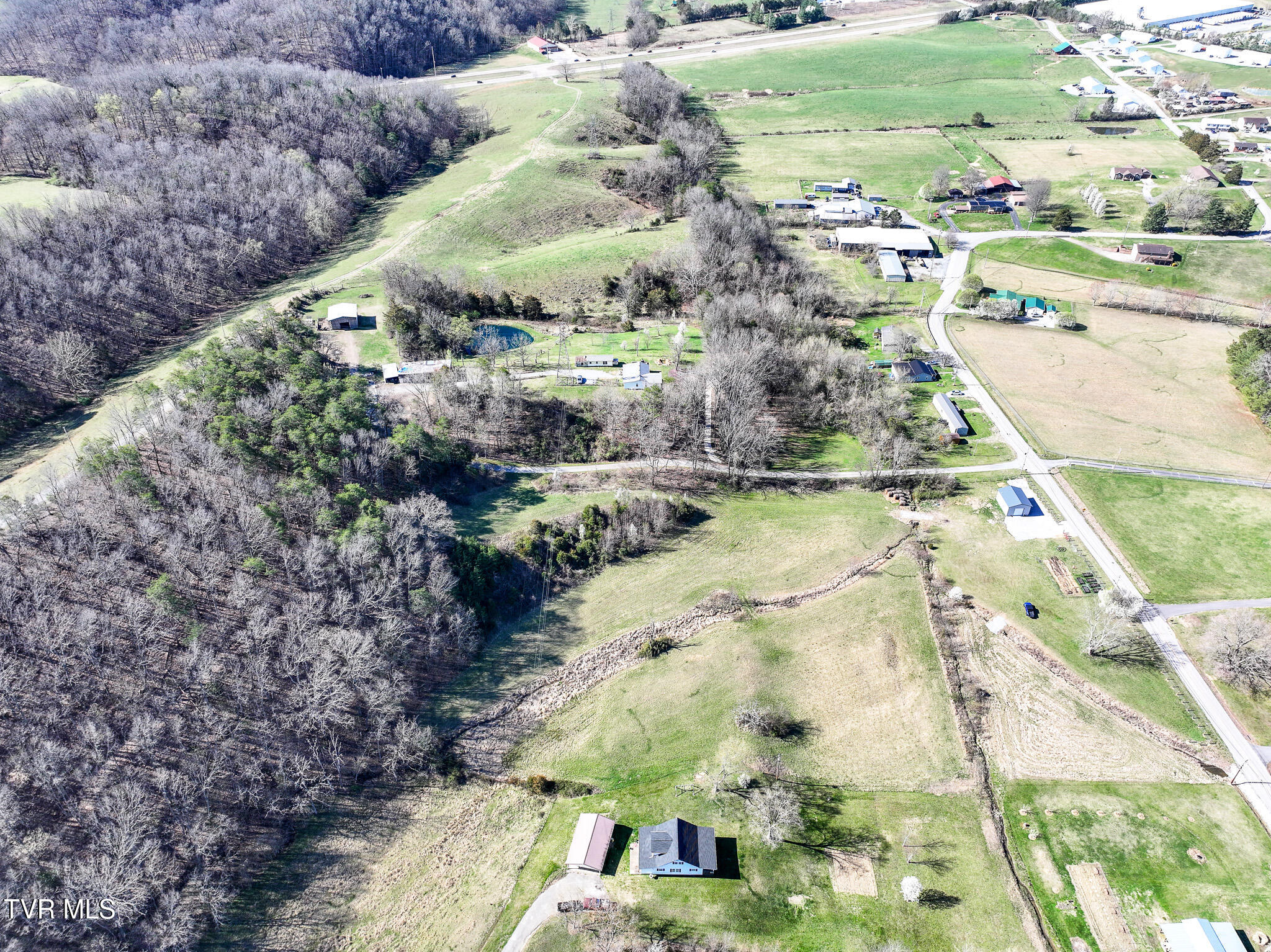 640 Twin Barns Road Greeneville, TN 37743 - Photo 13 of 39 13