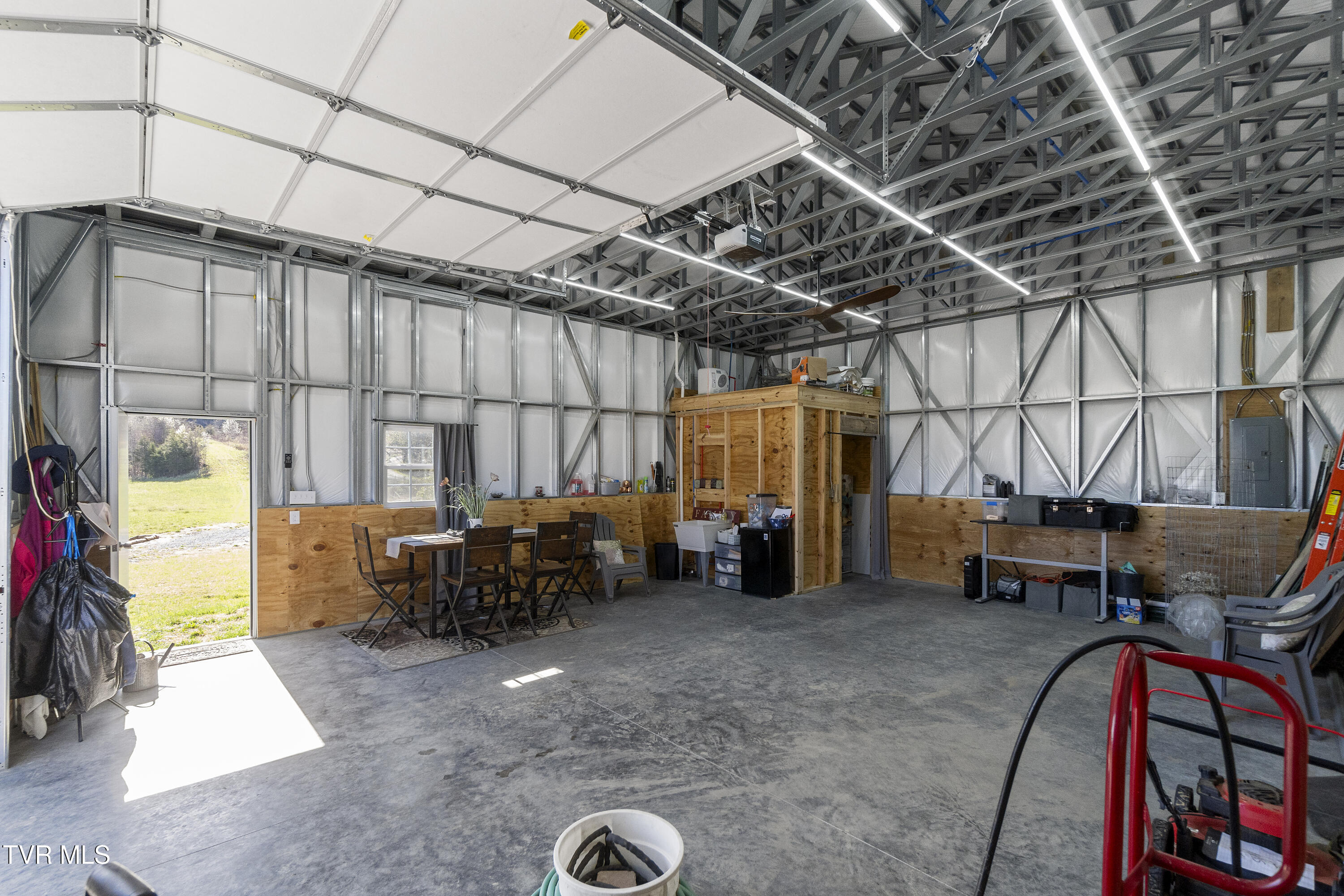 640 Twin Barns Road Greeneville, TN 37743 - Photo 22 of 39 22