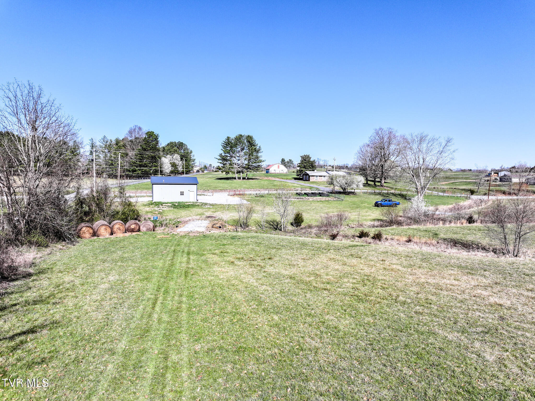 640 Twin Barns Road Greeneville, TN 37743 - Photo 8 of 39 8