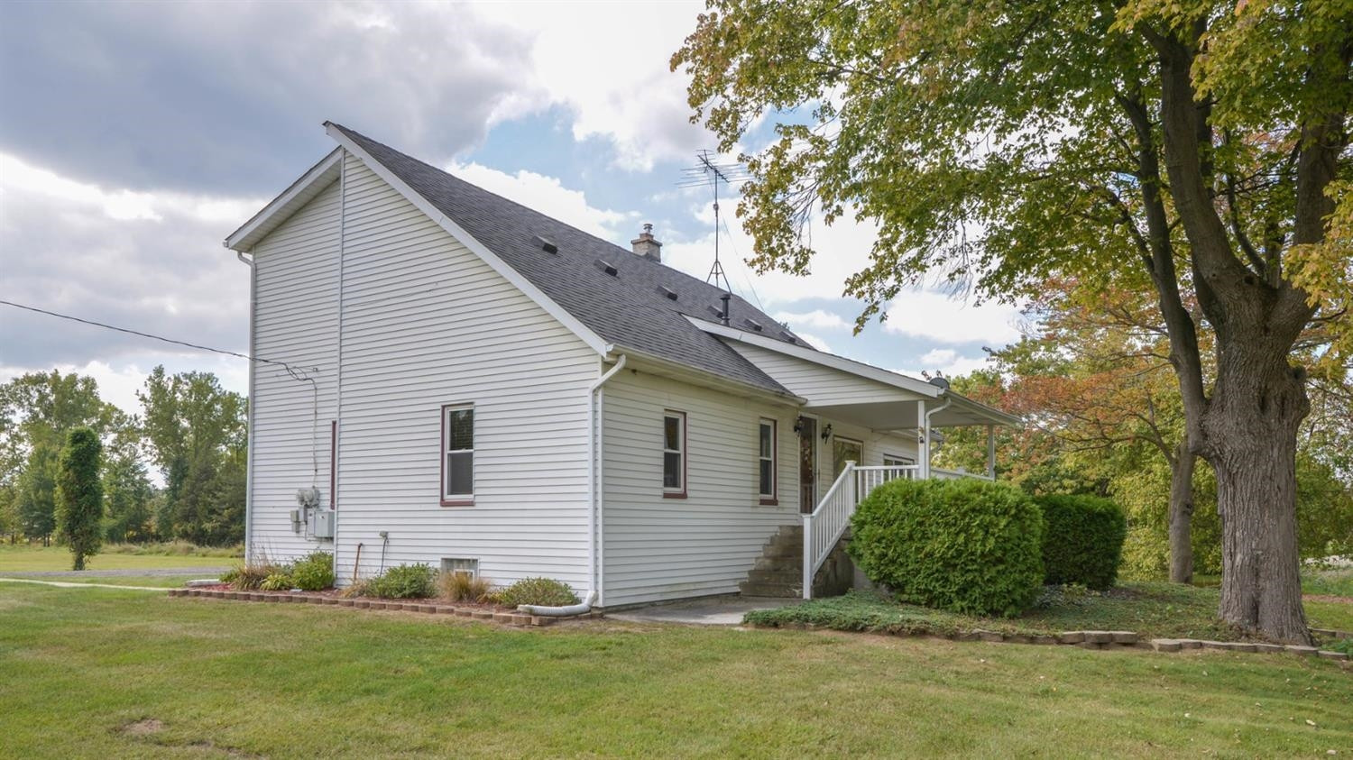 10530 Torrey Road Willis, MI 48191 - Photo 4 of 10 Photo 4