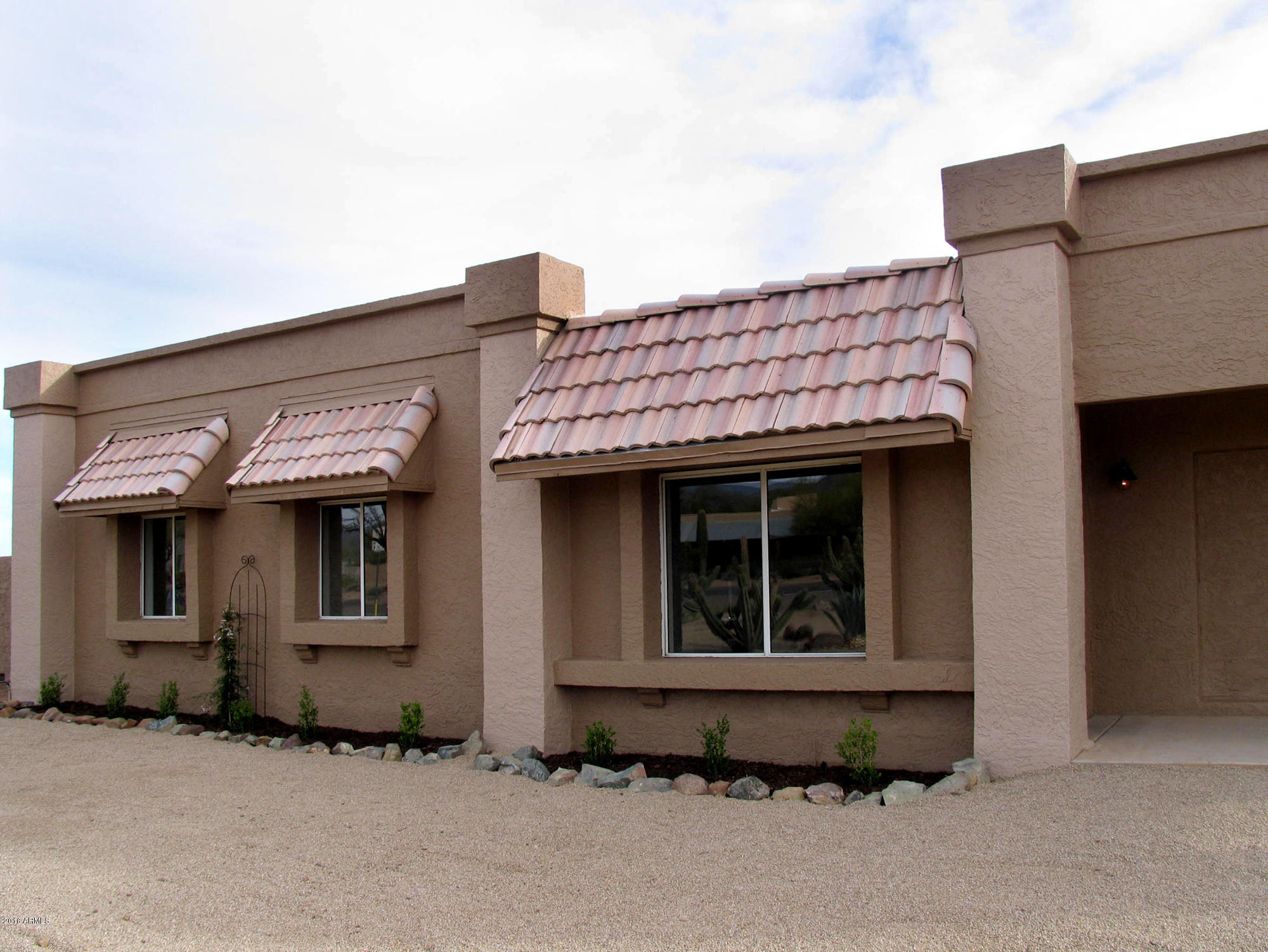 1815 East Joy Ranch Road Phoenix, AZ 85086 - Photo 2 of 26 Joy-02