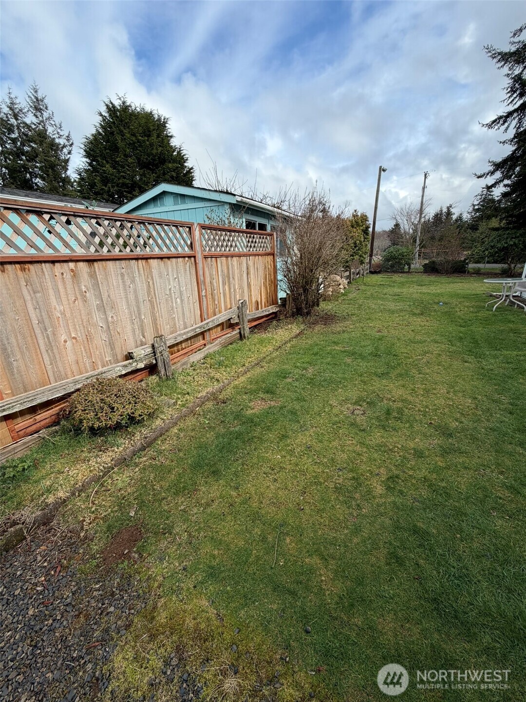 17 Rustemeyer Road, Unit 19 Aberdeen, WA 98520 - Photo 36 of 39 a view of a backyard
