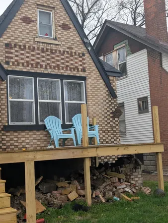 $88,500 | 9941 Pinehurst Street, Detroit, MI 48204