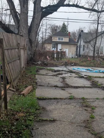$88,500 | 9941 Pinehurst Street, Detroit, MI 48204