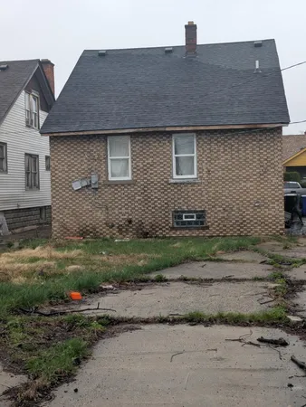 $88,500 | 9941 Pinehurst Street, Detroit, MI 48204