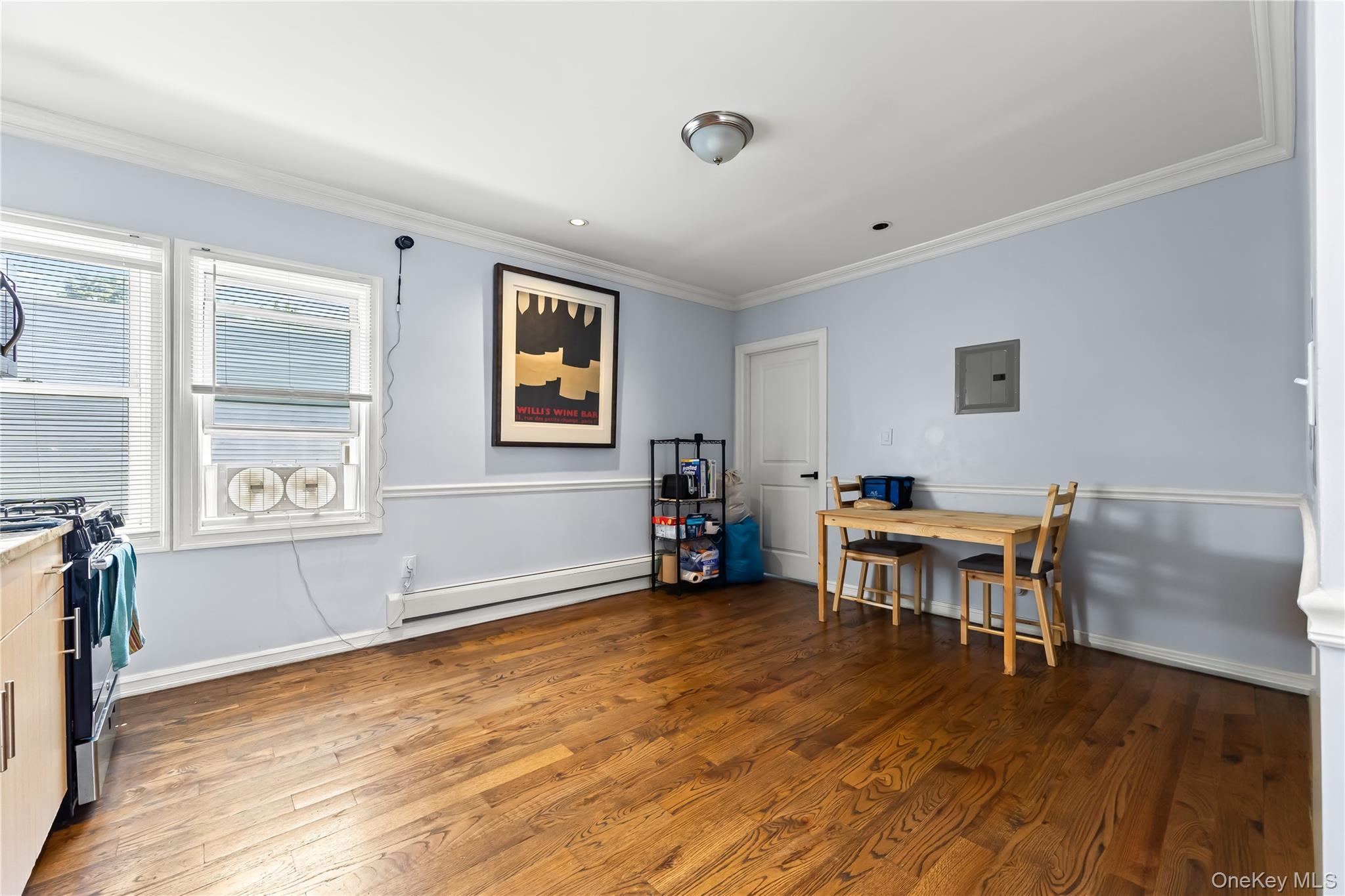 4114 Wickham Avenue Bronx, NY 10466 - Photo 9 of 27 a view of a livingroom with furniture and a workspace