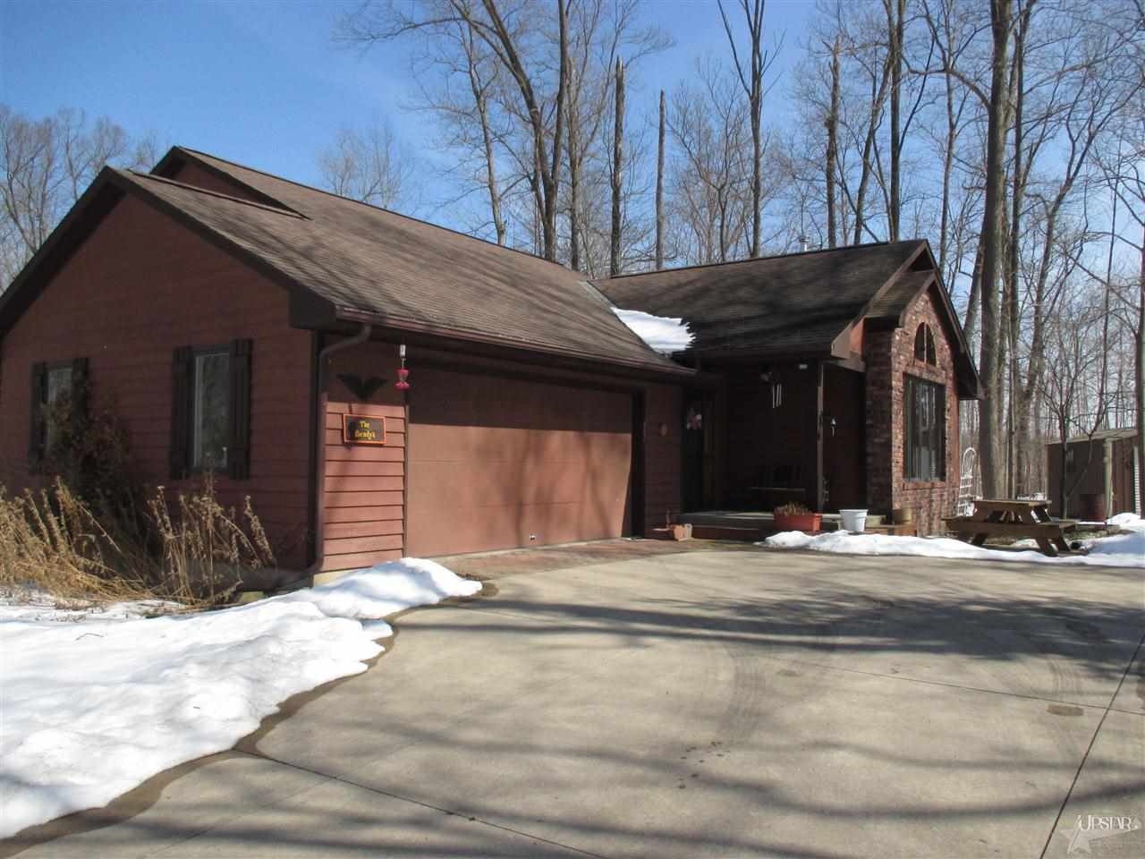 4255 West 46th Street North Huntington, IN 46750 - Photo 3 of 27 Gallery Image 3
