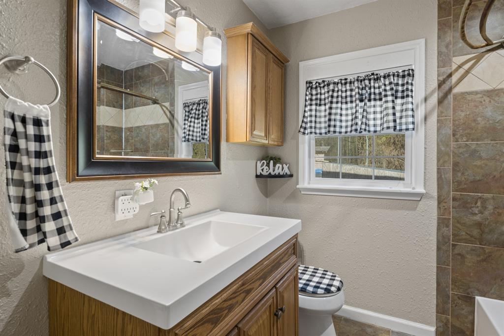 414 Lindsey Street Daingerfield, TX 75638 - Photo 13 of 19