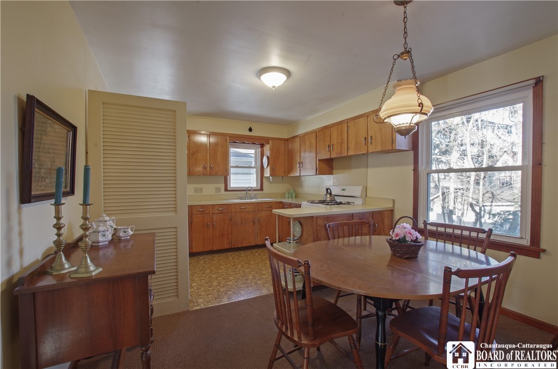 11 Snell Place Jamestown, NY 14701 - Photo 6 of 21