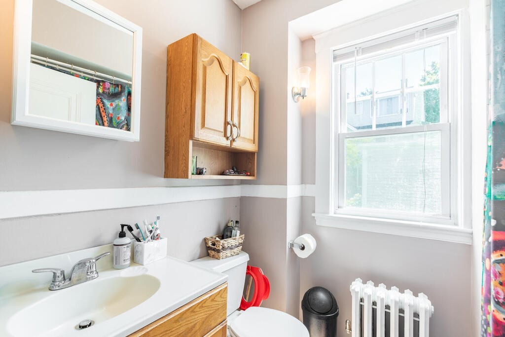 12 Perkins Road Gloucester, MA 01930 - Photo 13 of 42 Gallery Image 13