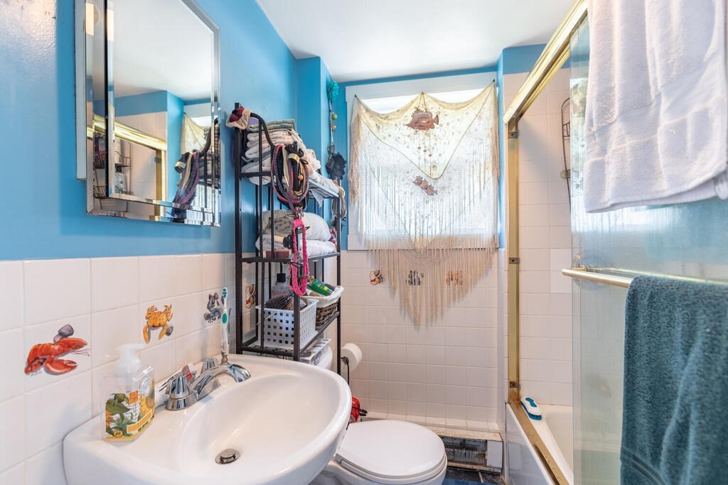 12 Perkins Road Gloucester, MA 01930 - Photo 31 of 42 Gallery Image 31