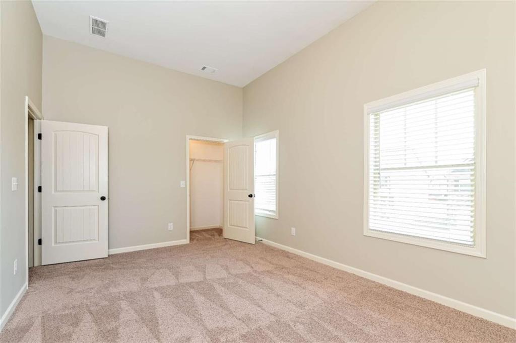 2131 Bridgewater Pass Hampton, GA 30228 - Photo 12 of 15