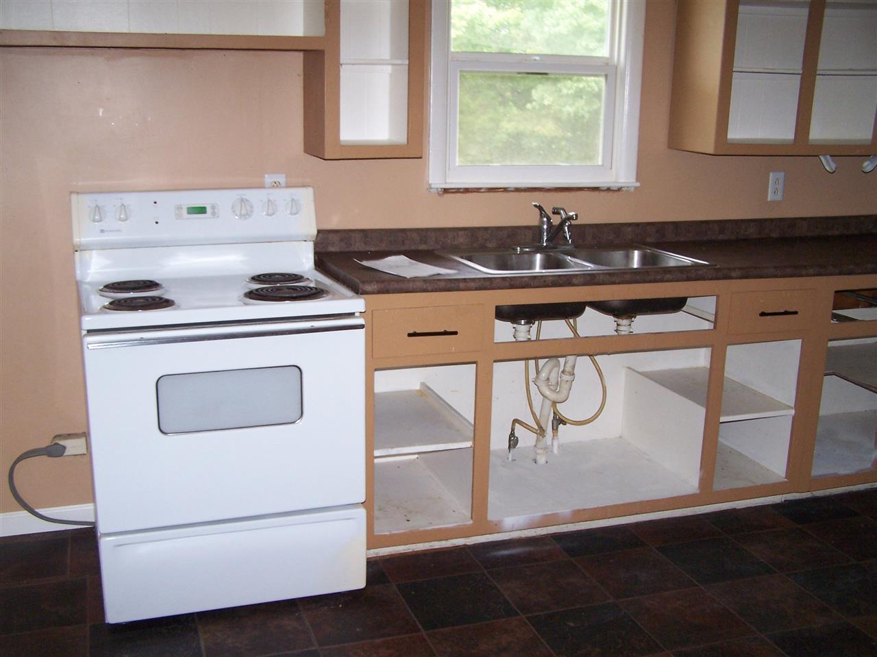 2485 Gilstrap Road Morgantown, KY 42261 - Photo 13 of 21 Gallery Image 13