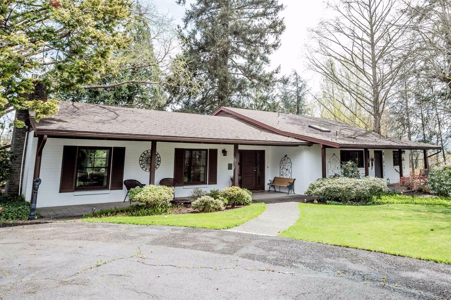 1790 Old Military Road Central Point, OR 97502 - Photo 1 of 23 Primary Photo