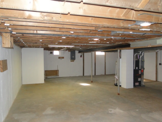 5300 West Carpenter Road Flint, MI 48504 - Photo 10 of 14