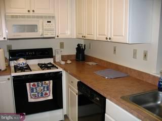 1401 Squirrel Road Evesham, NJ 08053 - Photo 3 of 6