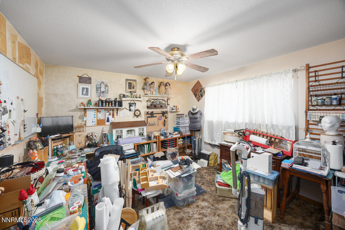 2000 Trails End Fallon, NV 89406 - Photo 7 of 20 a very nice looking living room with lots of stuff and wood floor